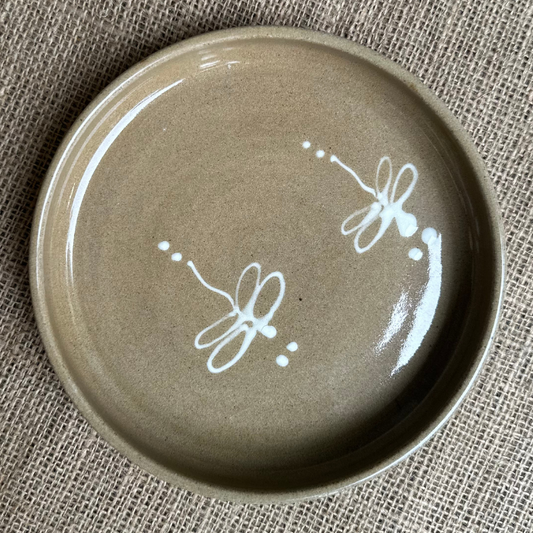 Dragon Fly Pasta Plate Caramel