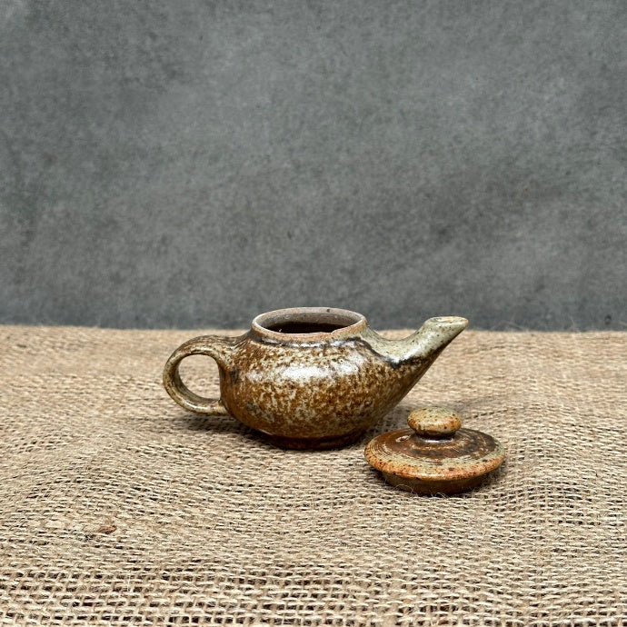 Tiny teapot - Earth Brown