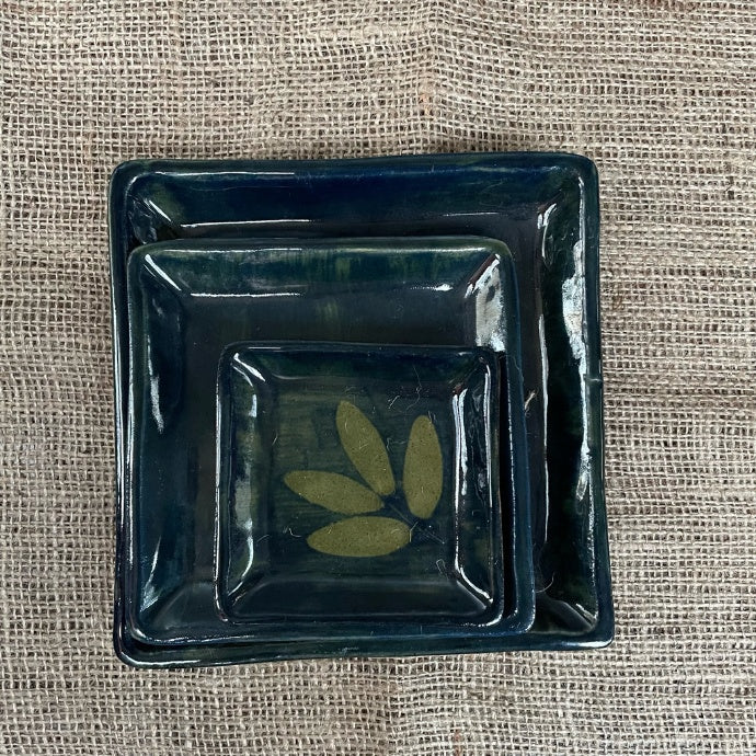 The Fern Square Plate Set